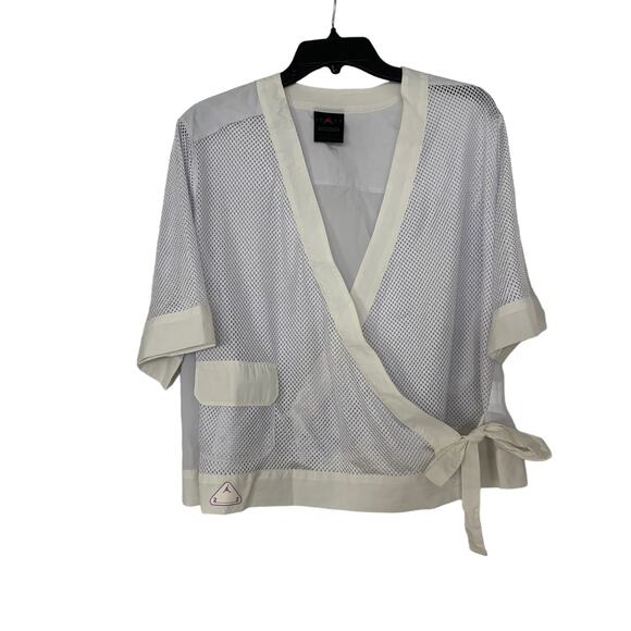 NWOT Jordan Mesh Wrap Top White Athleisure Sportswear Size M - Picture 3 of 11